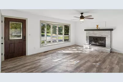 13058 W 29th Street, Wadsworth, IL 60099 - Photo 7