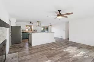 13058 W 29th St, Wadsworth, IL 60099 - Photo 9