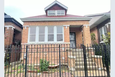 5626 S Maplewood Avenue, Chicago, IL 60629 - Photo 1
