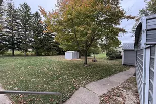 1 E Main St, Amboy, IL 61310 - Photo 9