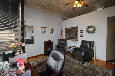 2137 W Chicago Avenue, Chicago, IL 60622 - Photo 3