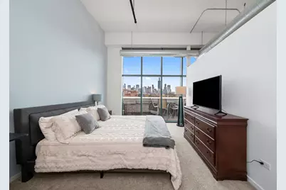 1645 W Ogden Avenue #702, Chicago, IL 60612 - Photo 13