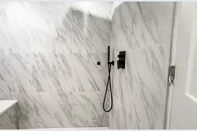 1015 N Lawndale Avenue #G, Chicago, IL 60651 - Photo 7