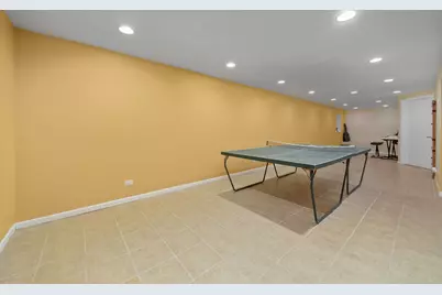 111 Midway Lane, Vernon Hills, IL 60061 - Photo 27