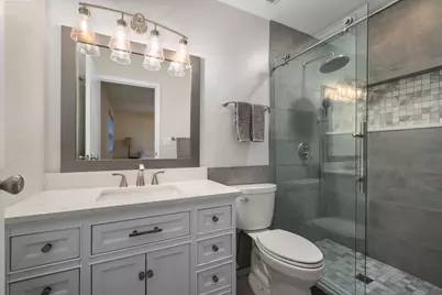 111 Midway Lane, Vernon Hills, IL 60061 - Photo 19