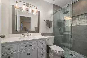 111 Midway Ln, Vernon Hills, IL 60061 - Photo 19