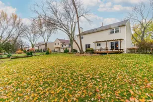 111 Midway Ln, Vernon Hills, IL 60061 - Photo 29