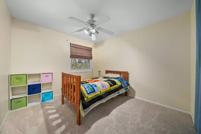 111 Midway Lane, Vernon Hills, IL 60061 - Photo 23