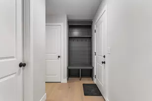 706 Wheatley Dr, Mahomet, IL 61853 - Photo 15