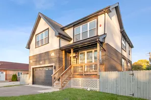 7727 S Roberts Rd, Bridgeview, IL 60455 - Photo 3