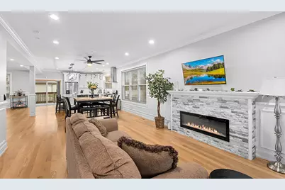 7727 S Roberts Road, Bridgeview, IL 60455 - Photo 5