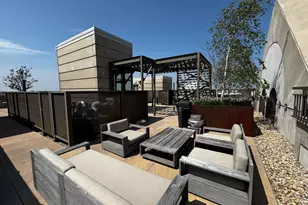 1323 W Morse Ave, Chicago, IL 60626 - Photo 19