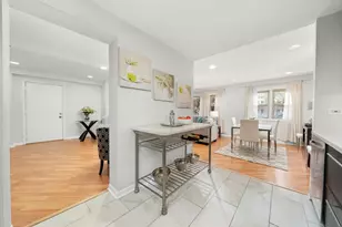 222 Washington Blvd, Oak Park, IL 60302 - Photo 3