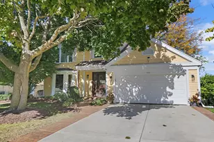 11612 Becky Lee, Huntley, IL 60142 - Photo 1