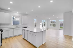 12275 Barcroft Cir, Huntley, IL 60142 - Photo 3