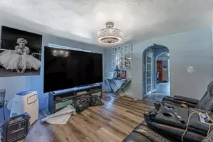 256 Mc Roberts St, Joliet, IL 60432 - Photo 5