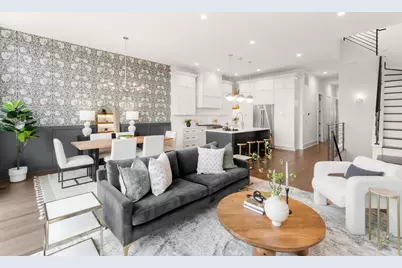 1426 W Irving Park Road #4, Chicago, IL 60613 - Photo 7