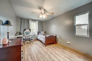 4330 Odonohue Dr, Joliet, IL 60431 - Photo 13