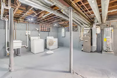 6411 S Leclaire Avenue, Chicago, IL 60638 - Photo 15