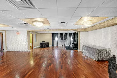 2701 W 87th Street, Evergreen Park, IL 60805 - Photo 7