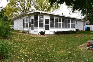 1500 Manhattan Dr, Streator, IL 61364 - Photo 21
