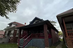 8005 S Ridgeland Ave, Chicago, IL 60617 - Photo 3