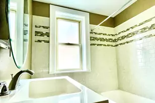 3227 N Albany Ave, Chicago, IL 60618 - Photo 7