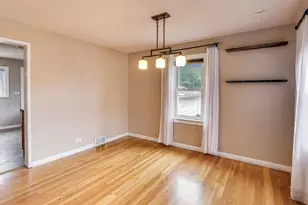 2537 S Scott St, Des Plaines, IL 60018 - Photo 5