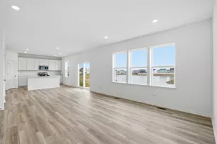 342 Danforth Dr, Oswego, IL 60543 - Photo 5