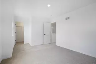 342 Danforth Dr, Oswego, IL 60543 - Photo 15