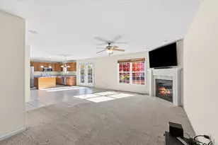 3911 Wildflower Dr, Champaign, IL 61822 - Photo 13