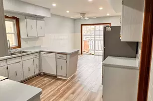 5517 W Windsor Ave, Chicago, IL 60630 - Photo 9