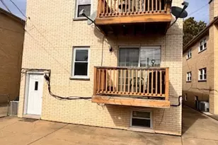 5517 W Windsor Ave, Chicago, IL 60630 - Photo 3