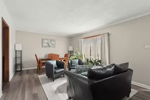 240 Miami St, Park Forest, IL 60466 - Photo 3