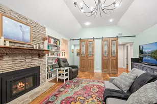 701 E 7th St, Lockport, IL 60441 - Photo 13