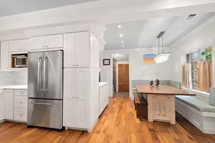 701 E 7th St, Lockport, IL 60441 - Photo 9