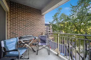 425 Village Green, Lincolnshire, IL 60069 - Photo 19