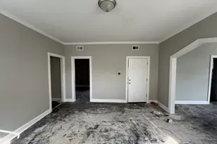 7352 S Lowe Ave, Chicago, IL 60621 - Photo 9