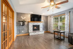 257 Pine St, Beecher, IL 60401 - Photo 3