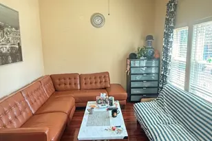 2728 W 39th Pl, Chicago, IL 60632 - Photo 3