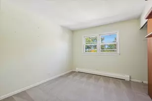 58 E Division St, Villa Park, IL 60181 - Photo 11