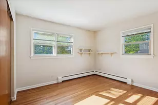 58 E Division St, Villa Park, IL 60181 - Photo 9