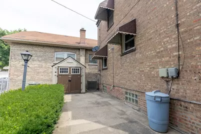 2802 Cuyler Avenue, Berwyn, IL 60402 - Photo 19
