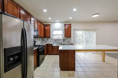 204 Aspen Circle, Gilberts, IL 60136 - Photo 7