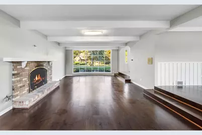 210 Oak Lane, Winthrop Harbor, IL 60096 - Photo 5