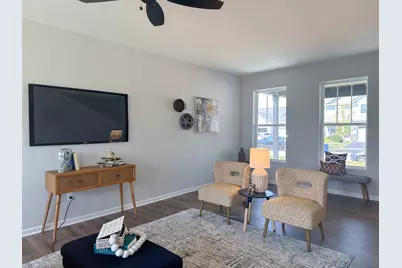 20 W Sandalwood Avenue, Cortland, IL 60112 - Photo 9