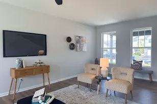 20 W Sandalwood Ave, Cortland, IL 60112 - Photo 9