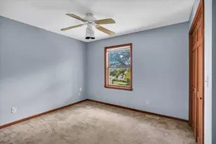 10 Dunlap Woods, Sidney, IL 61877 - Photo 25