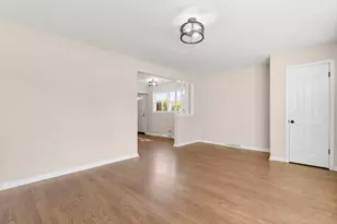 14637 Vincennes Rd, Harvey, IL 60426 - Photo 3