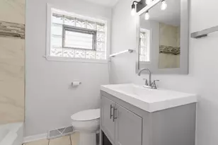 14637 Vincennes Rd, Harvey, IL 60426 - Photo 19